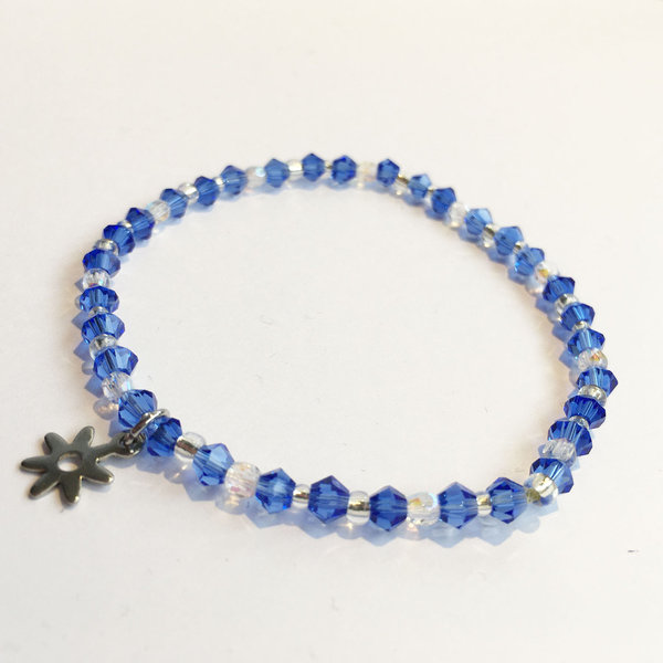 Armband mit Glas-Facettperlen und Edelstahlanhänger "Blume" - blau-kristall