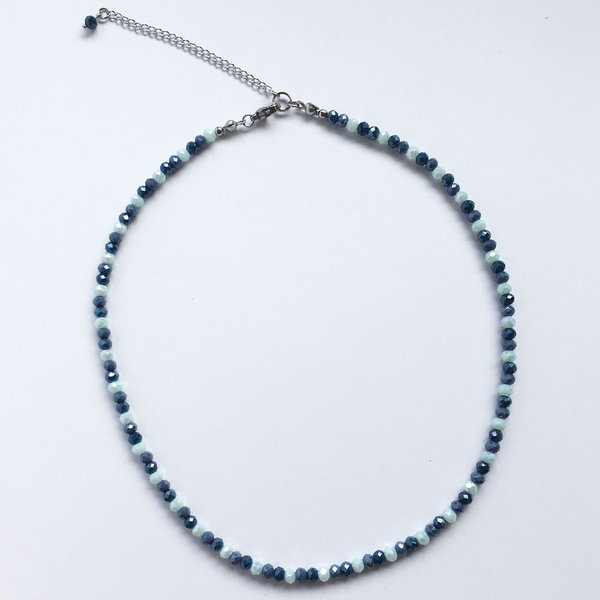 Halskette mit Glas-Facettperlen - mint-dunkelblau
