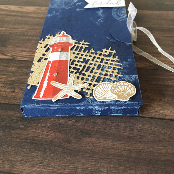 Geschenkschachtel / Schokoladenverpackung - Maritim Motiv Leuchtturm / Für dich